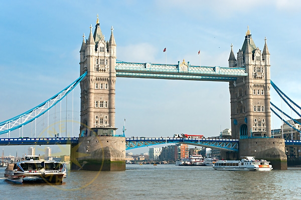 Мост в Лондоне - фото