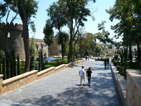 Прогулка по Баку