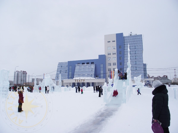 Сургутский государственный университет - ледовый городок